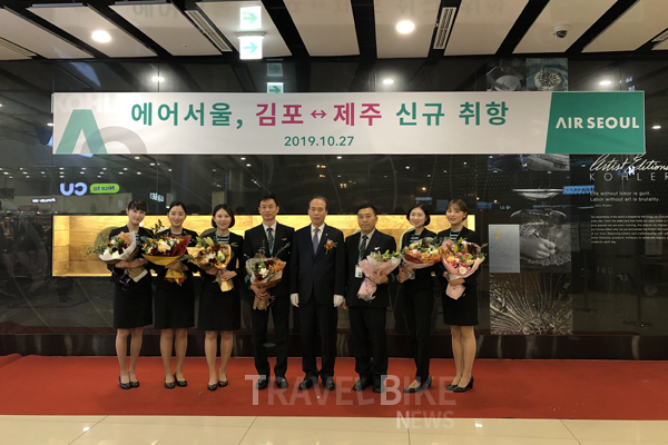 에어서울(대표 조규영)은 지난 10월 27일부로 김포~제주에 첫 취항하며 국내선 사업에 본격 진출했다. 사진/ 에어서울
