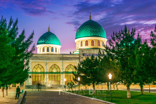 타슈켄트는 현재 중앙아시아에서 가장 큰 도시이며 경제, 문화의 중심지로 자리 잡은 곳이다. 사진/ 자유투어