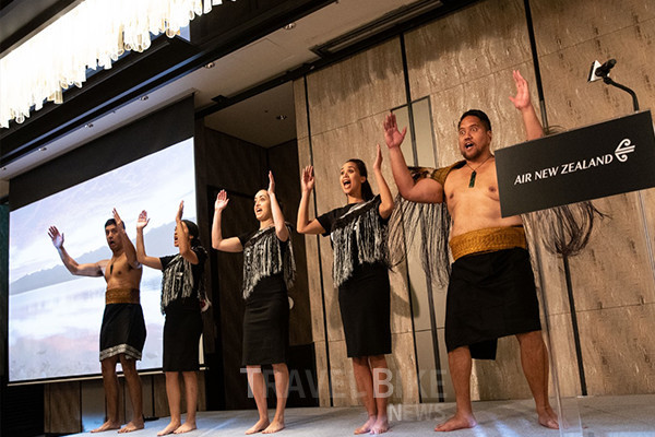이날 행사에서 ‘카파 하카’ 공연 팀은 마오리의 전통 춤과 노래를 통해 참가자들에게 보다 생생한 뉴질랜드 경험을 선사했다. 사진/ 김효설 기자