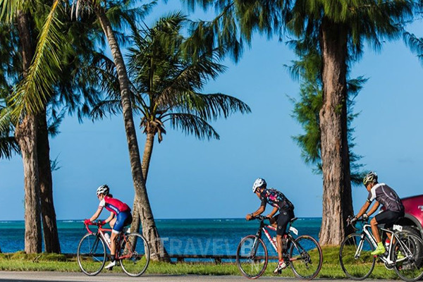 티니안에서 가장 큰 행사 중 하나인 피카 페스티벌은 사이판, 괌은 물론 전 세계의 참가자들이 관심 갖는 축제이다. 인기 비결 중 하나는 축제가 시작되는날 함께 펼쳐지는 피카 자전거 대회이다. 사진/ 마리아나관광청