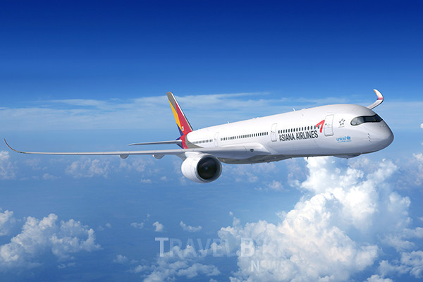 아시아나항공은 6월부터 시애틀 노선 주 3회, 싱가포르 노선 주 2회, 시드니 노선 주 1회 등 국제선 운항을 재개한다. 사진/ 아시아나항공