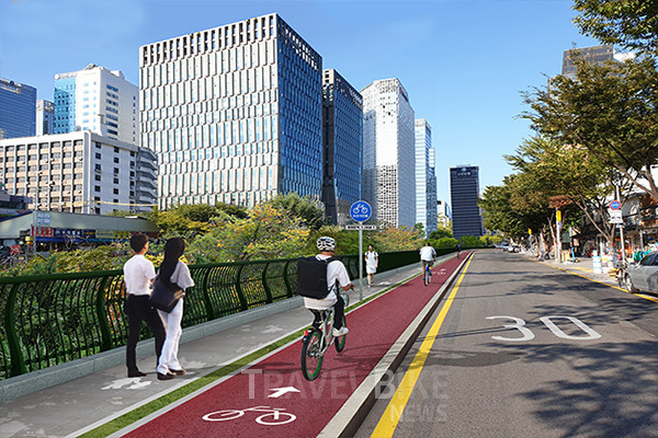 언택트 시대에 맞춰 생활교통수단으로 자전거가 활성화되고 있는 가운데 서울시는 내년 봄, 청계광장~고산자교 왕복 11.88km 구간에 자전거전용도로를 개통한다고 밝혀 청계천로 자전거 출퇴근길 열릴 전망이다. 사진/ 서울시