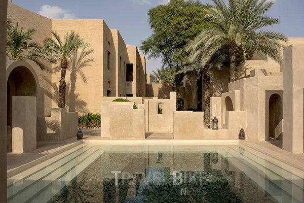 ‘밥 알 샴스’는 전통적인 아랍 건축 양식과 현대적인 고급스러움을 결합한 인테리어가 특징으로, 총 115개의 넓은 객실과 스위트 룸이 각각 주변 사막의 광활하고 숨 막히는 전망을 선사한다. 사진/밥 알 샴스