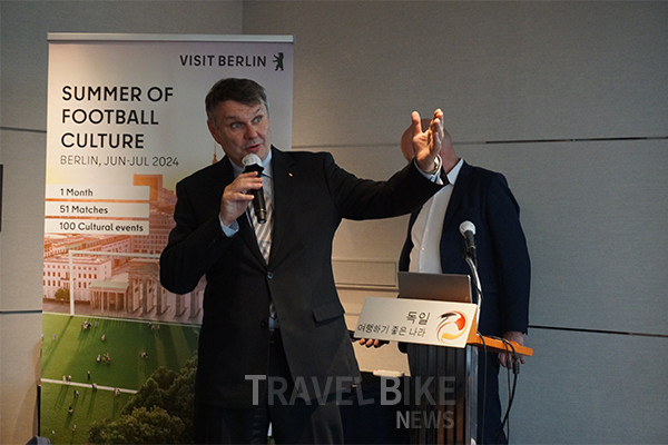 부르크하르트 키커 독일 베를린관광청 대표(Mr. Buckard Kieker CEO Berlin touirism)는 "올해는 독일 베를린 장벽 붕괴 35주년이 되는 해로, 이를 기념하는 다양한 행사들이 열린다"고 밝혔다. 사진/김효설 기
