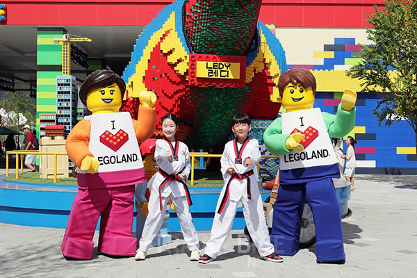 레고랜드가 2024 세계태권도문화축제 성공 개최를 위한 이색 할인 프로모션을 진행한다. 사진/레고랜드