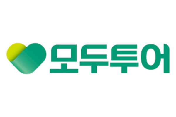 모두투어는 그룹 항공권을 이용하는 고객들이 항공사 부가서비스를 모두투어 홈페이지를 통해 직접 신청할 수 있는 서비스를 업계 최초로 도입했다고 16일 밝혔다. 사진/모두투어