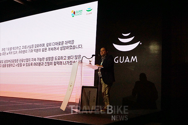 로버트 호프만(Robert Hofmann) 괌정부관광청 이사는 “괌에는 ‘이나파마올렉’이라는 서로 돕고 협력하는 정신이 있다. 우리는 그 정신을 함께 나누고, 긴밀히 협력해 나감으로써 더 많은 한국인들이 괌을 방문할 수 있도록 유도해 지속 가능한 성장을 도모하자.”라고 말했다. 사진/김효설 기자