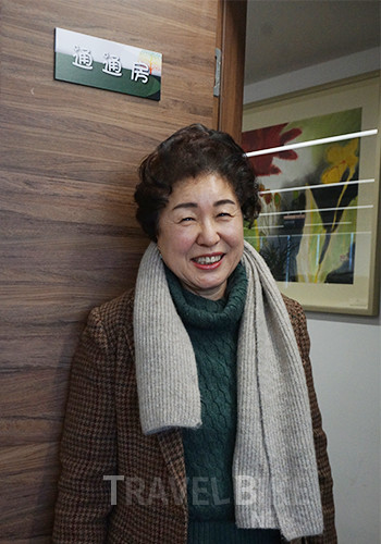 “협회와 회원사 중심의 소통을 강조하는 조태숙 회장은 기존 회장실 겸 대회의실로 활용됐던 공간도 ‘통통방(通通房)’으로 바꿔 소통 강화 의지를 드러냈다. 사진/김효설 기자