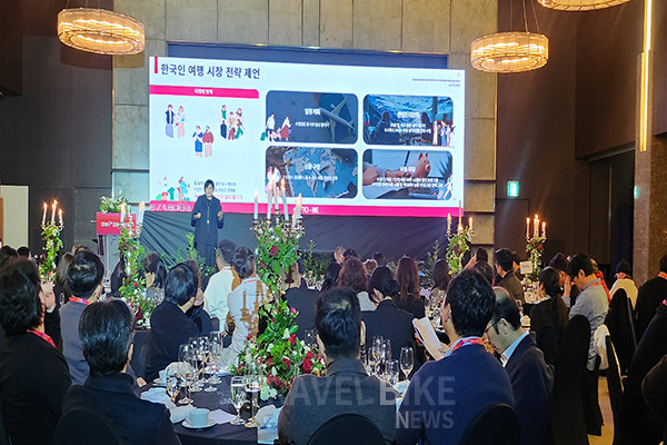 총 17개의 스위스 지역 관광청, 산악열차와 케이블카, 유람선 등 다양한 스위스 파트너사를 포함한 총 200여 명의 여행사 담당자가 참석한 가운데, '2025 스위스 여행 박람회"가 열렸다. 사진/김효설 기자