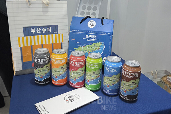 인사동점에서는 매주 주말, 부산의 맛을 경험하는 부산 페어링 바(맥주 시음), 부산 커피 투어(커피 시음) 등 작은 축제가 열린다. 사진/김효설 기