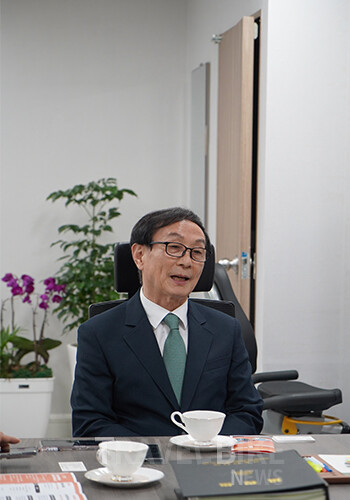 김 이사장은  “도봉구는 서울 25개 자치구 가운데 재정자립도가 낮은 편”이라며 “문화·관광 인프라 확대 필요성에는 모두 공감하지만 현실적으로 예산과 공간 제약이 상당히 크다”고 말했다. 사진/김효설 기