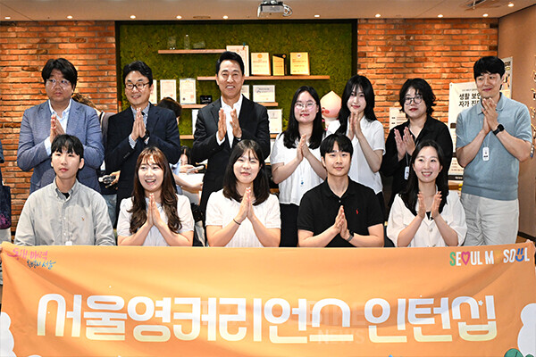오 시장은 18일 오후 서울영커리언스 인턴십 참여기업인 링키지랩을 방문해 ‘서울영커리언스’ 참여 대학생들과 현장소통 간담회를 갖고 청년들의 목소리를 청취했다. 사진/서울시
