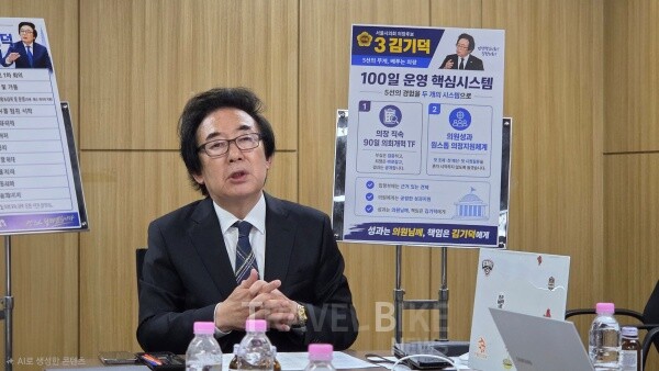 김 의원은 “민주당 소속 의원 80명 가운데 구의원 출신이 46명으로 현장 경험이 풍부하다”며 “초선 의원들이 자신의 5선 경험을 더해 마치 6선 의원처럼 의정활동을 펼칠 수 있도록 지원하겠다”고 말했다. 사진/김효설 기자